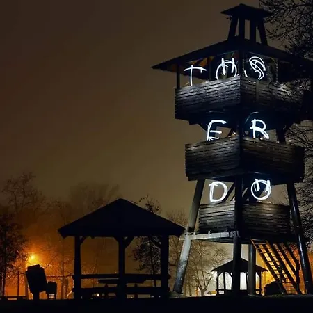 Pintyoke Vendeghaz Toserdo Daire *