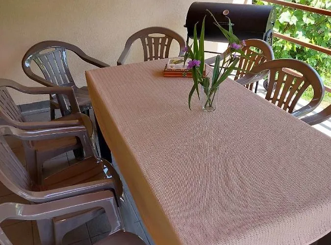 Pintyőke Tőserdő Appartement *